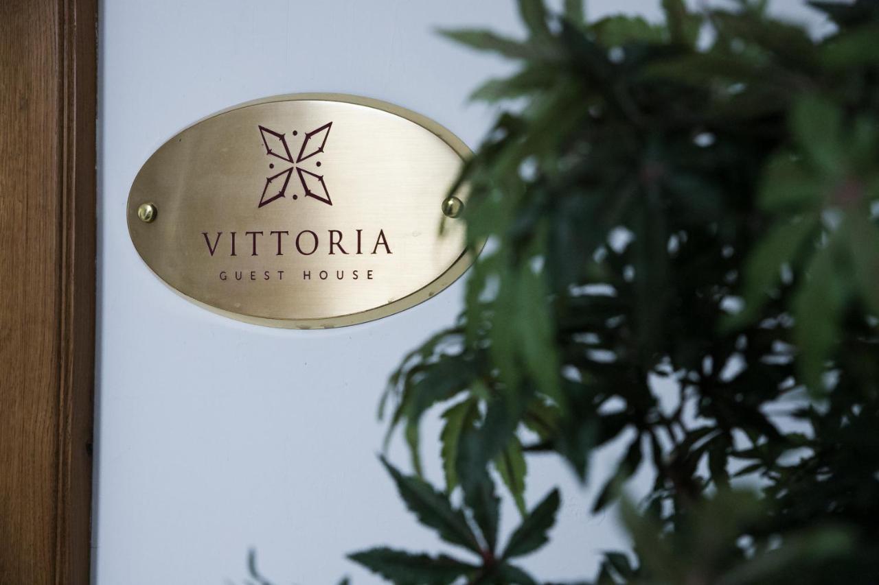 Vittoria Guest House ซาแลร์โน ภายนอก รูปภาพ